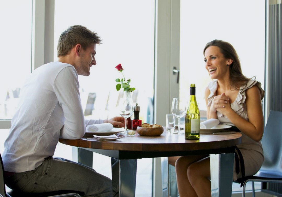 What to do on a first dinner date